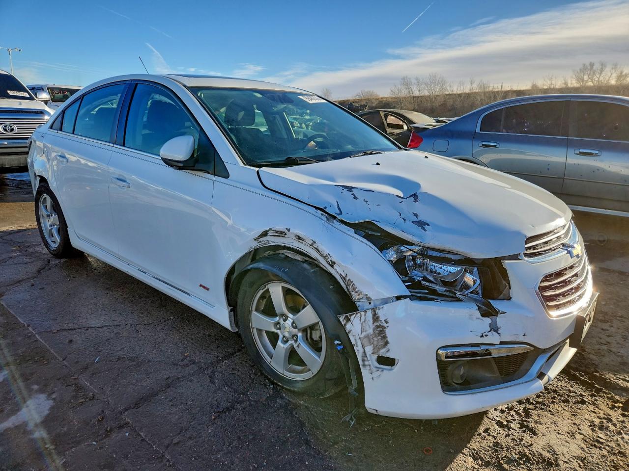 2015 CHEVROLET CRUZE LT photo 4