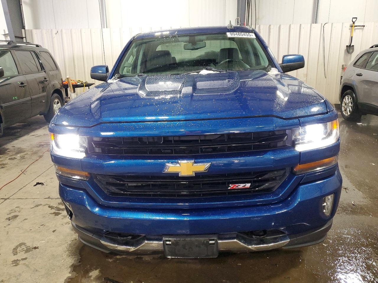 2017 CHEVROLET SILVERADO K1500 LT photo 9