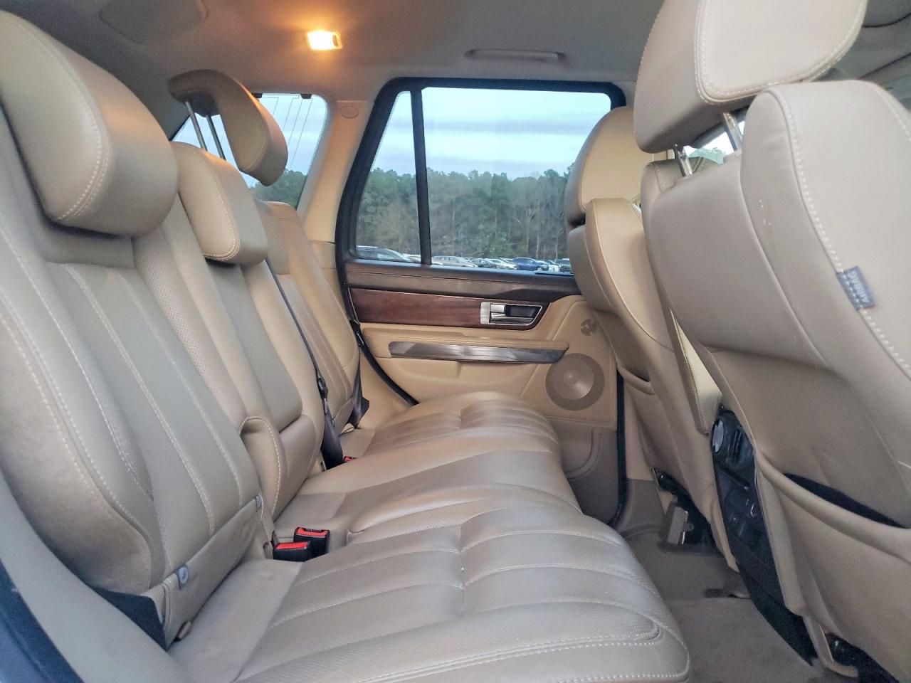 2011 LAND ROVER RANGE ROVER SPORT LUX photo 11