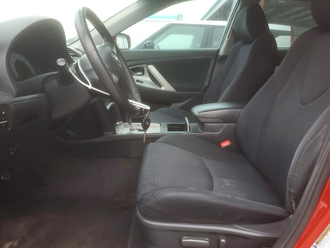 2011 TOYOTA CAMRY BASE photo 7