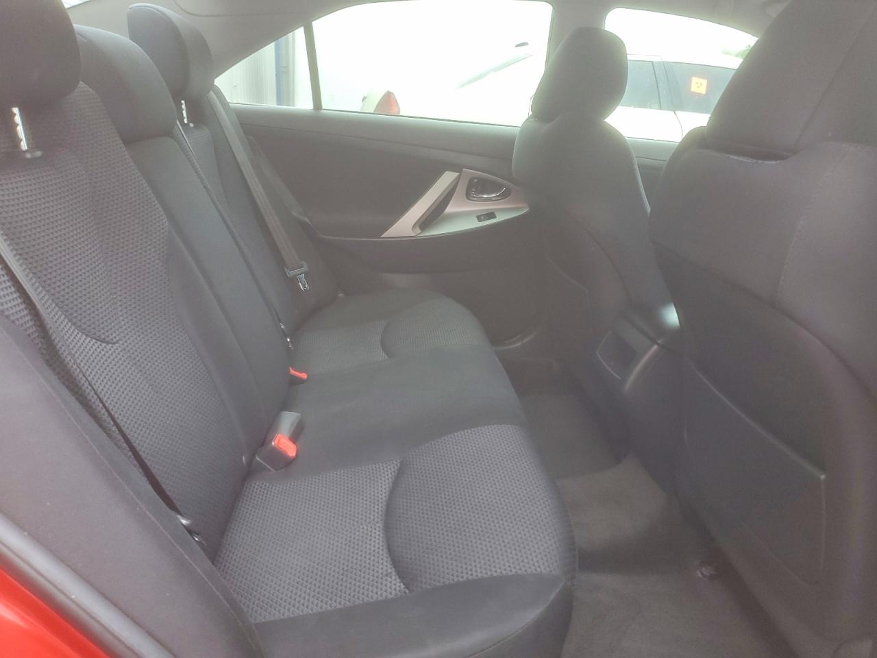 2011 TOYOTA CAMRY BASE photo 10