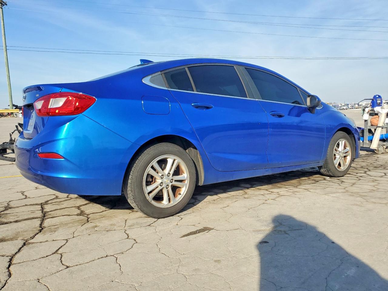 2017 CHEVROLET CRUZE LT photo 3
