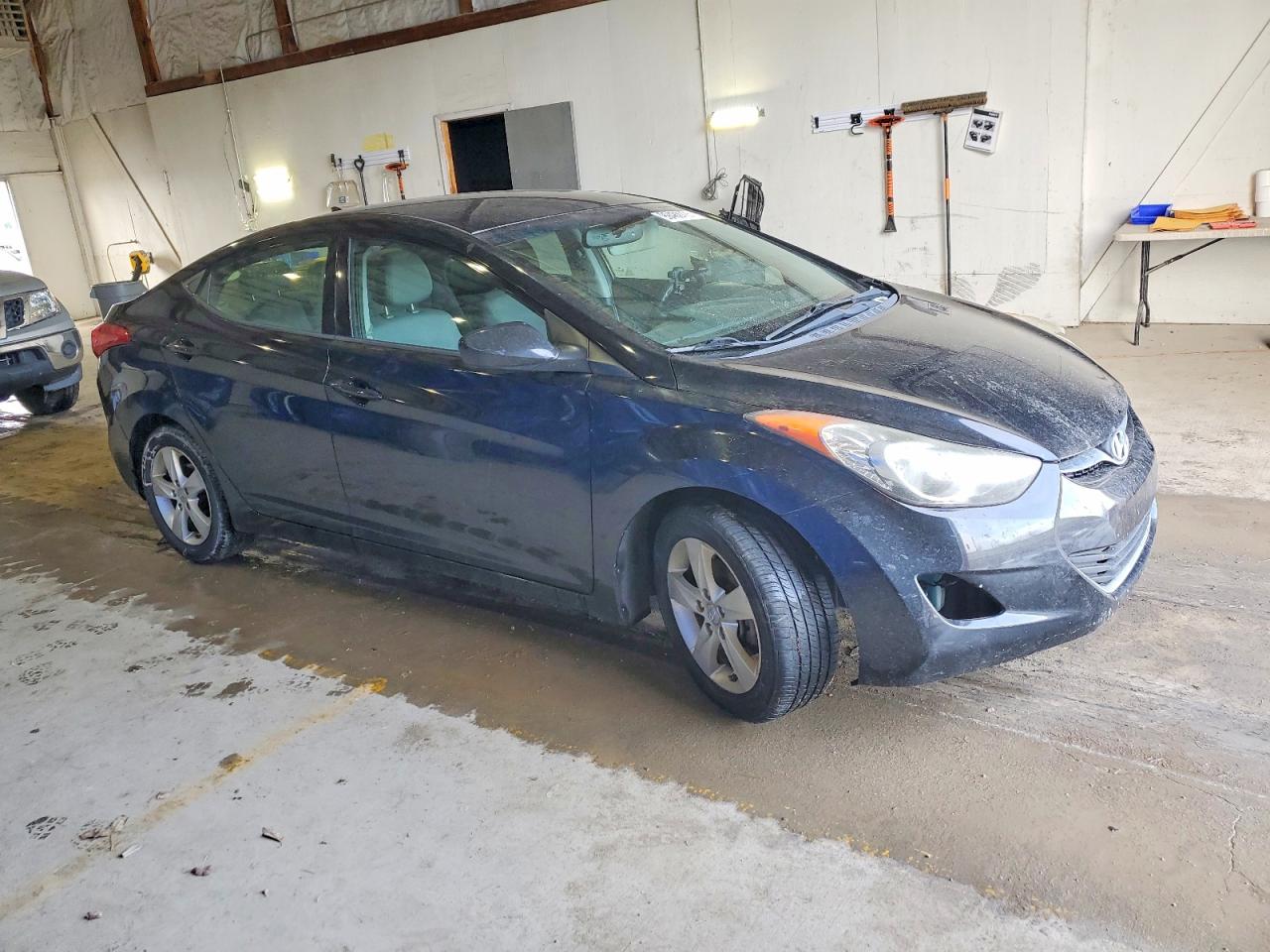 2013 HYUNDAI ELANTRA GLS photo 4
