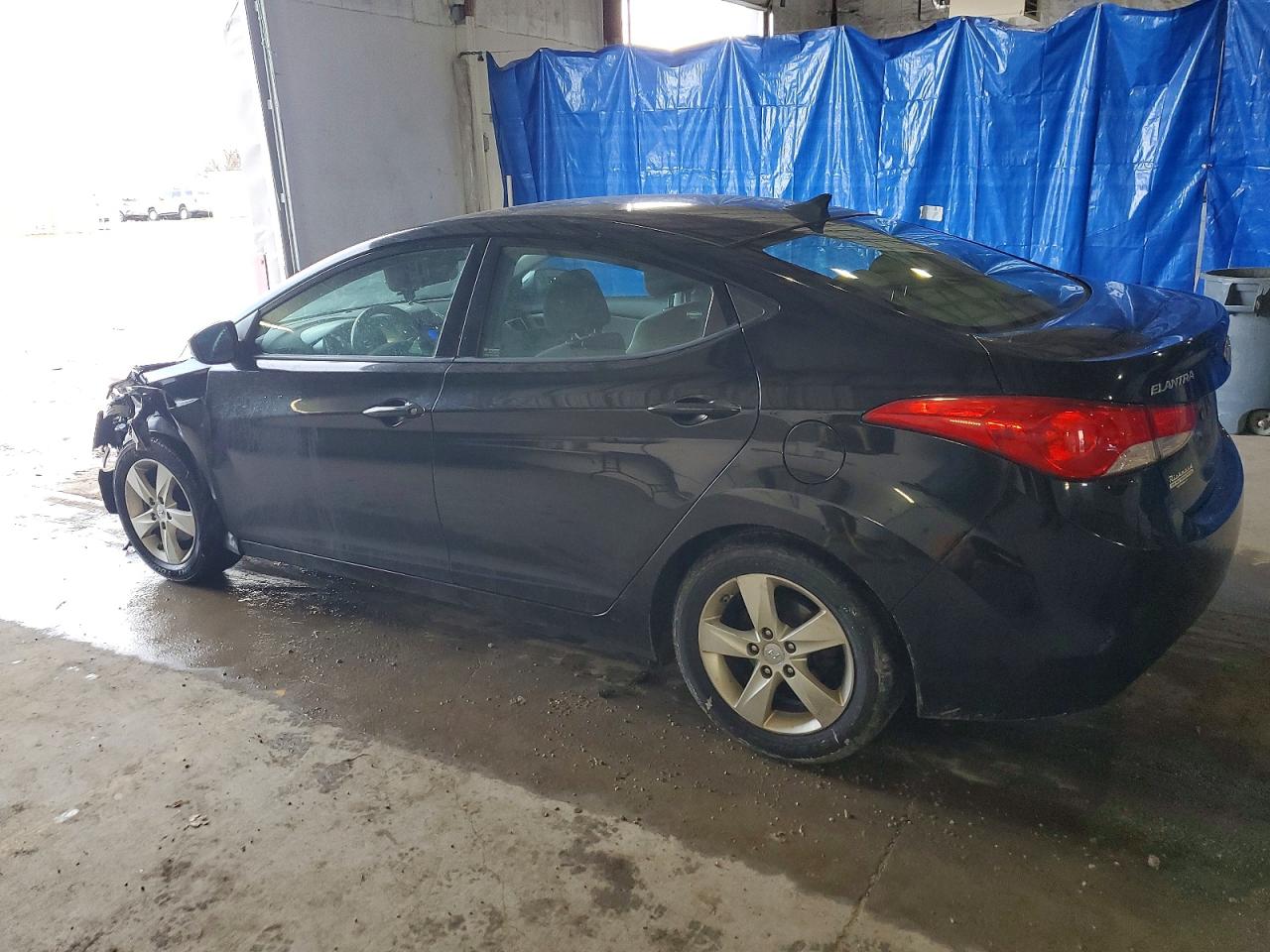 2013 HYUNDAI ELANTRA GLS photo 2