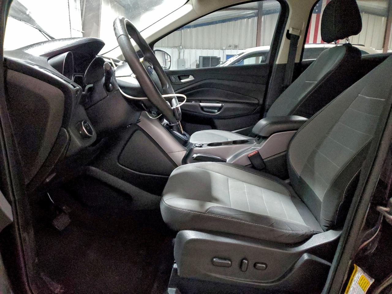 2015 FORD ESCAPE SE photo 7
