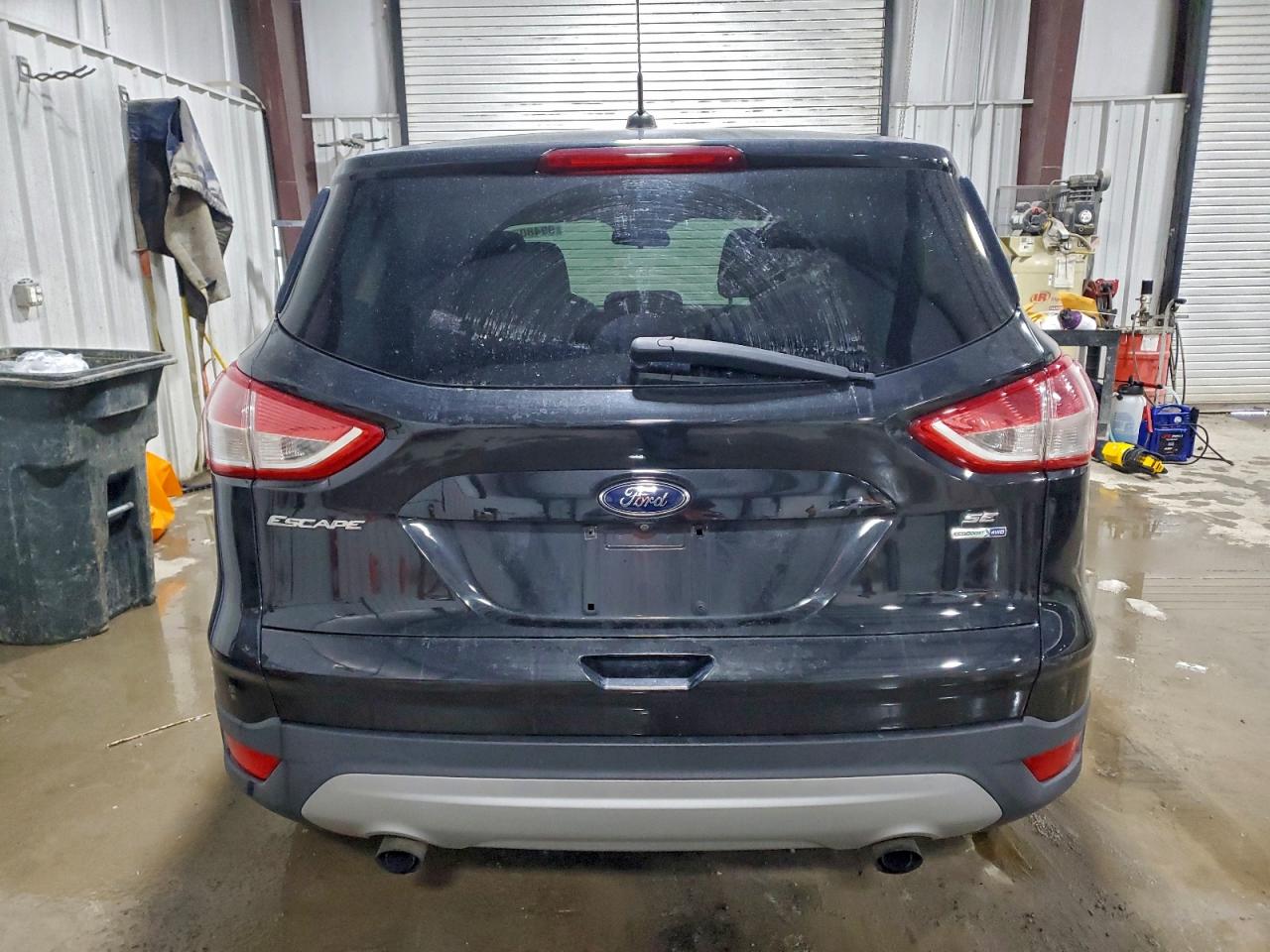 2015 FORD ESCAPE SE photo 6