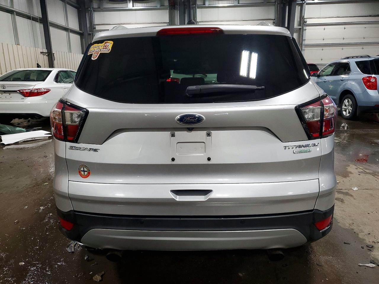 2017 FORD ESCAPE TITANIUM photo 6