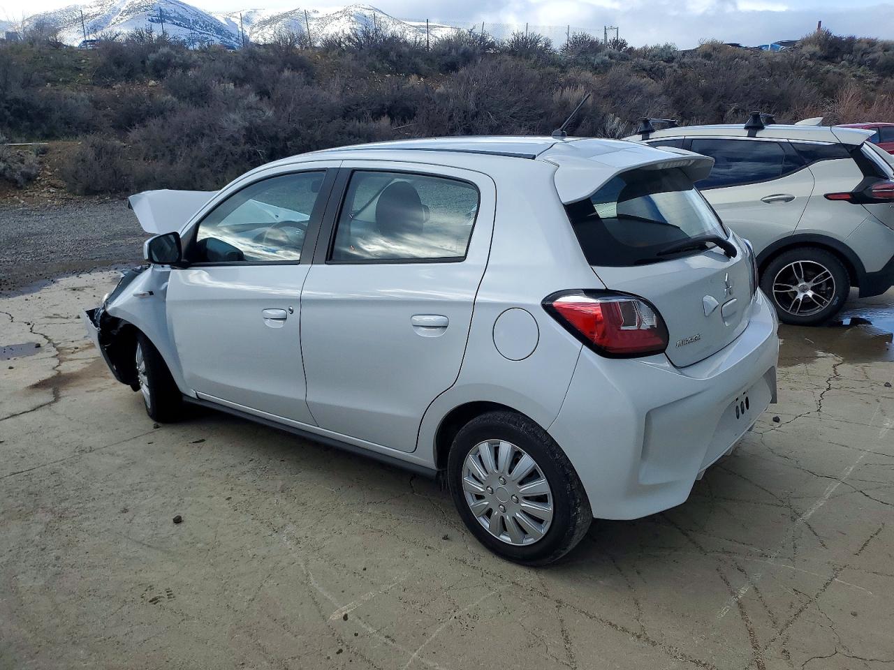 2024 MITSUBISHI MIRAGE ES photo 2