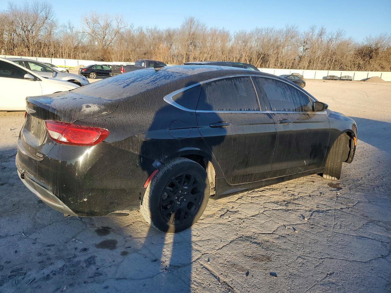 2015 CHRYSLER 200 LIMITED photo 3