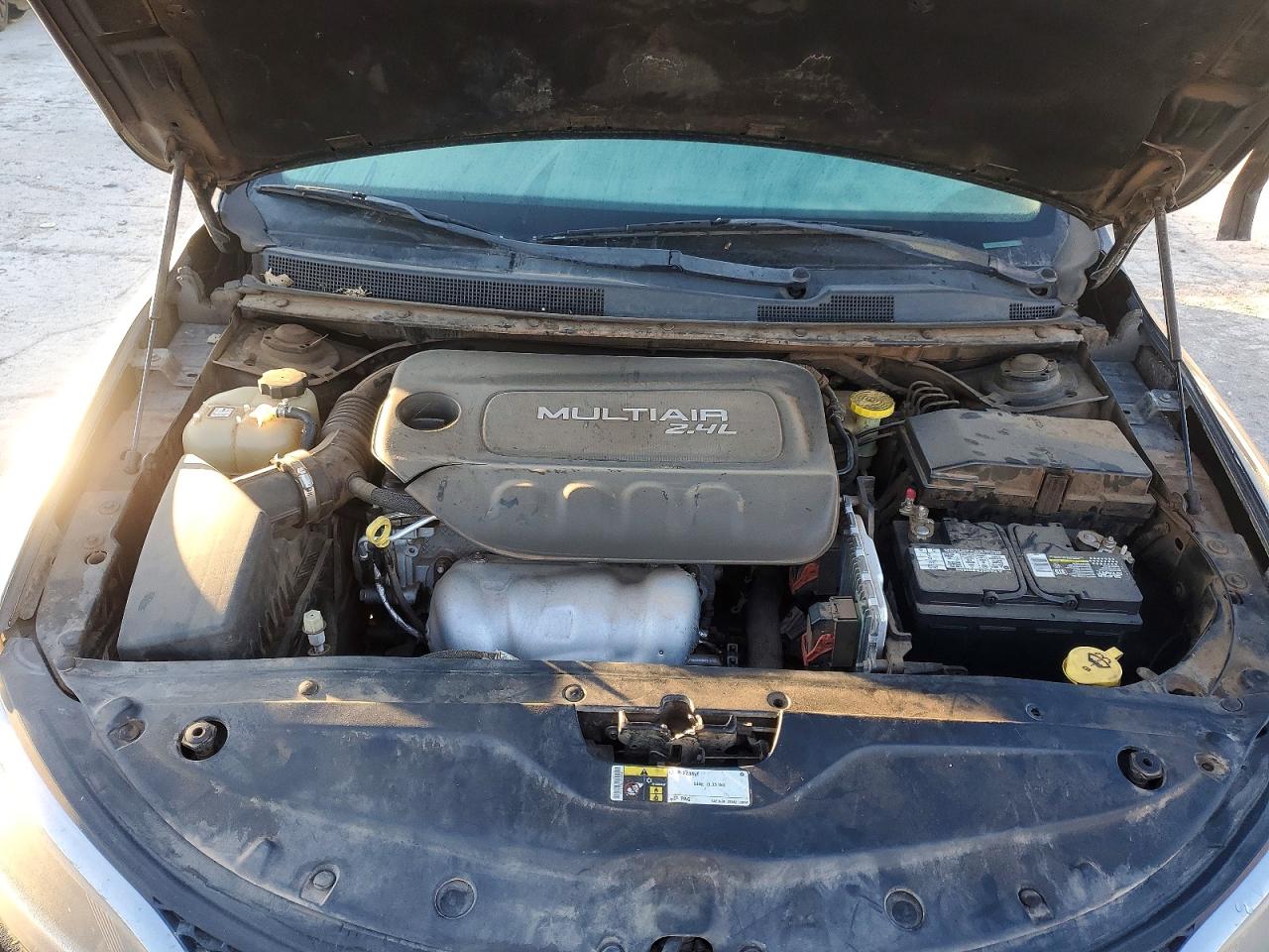 2015 CHRYSLER 200 LIMITED photo 11