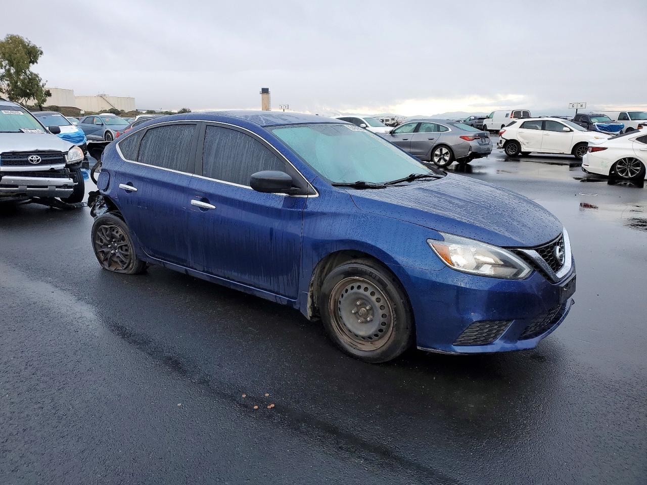 2016 NISSAN SENTRA S photo 4
