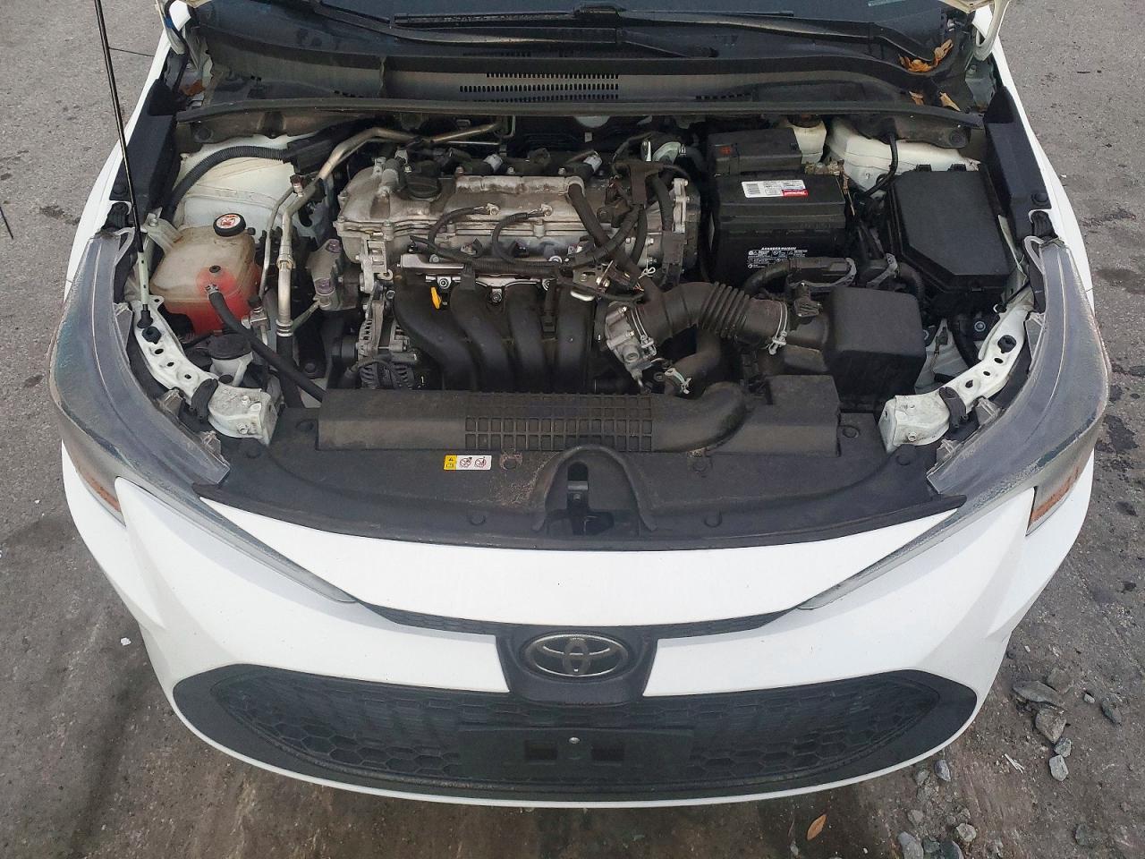 2021 TOYOTA COROLLA LE photo 11