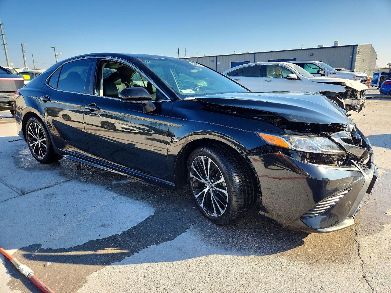 2020 TOYOTA CAMRY SE photo 7