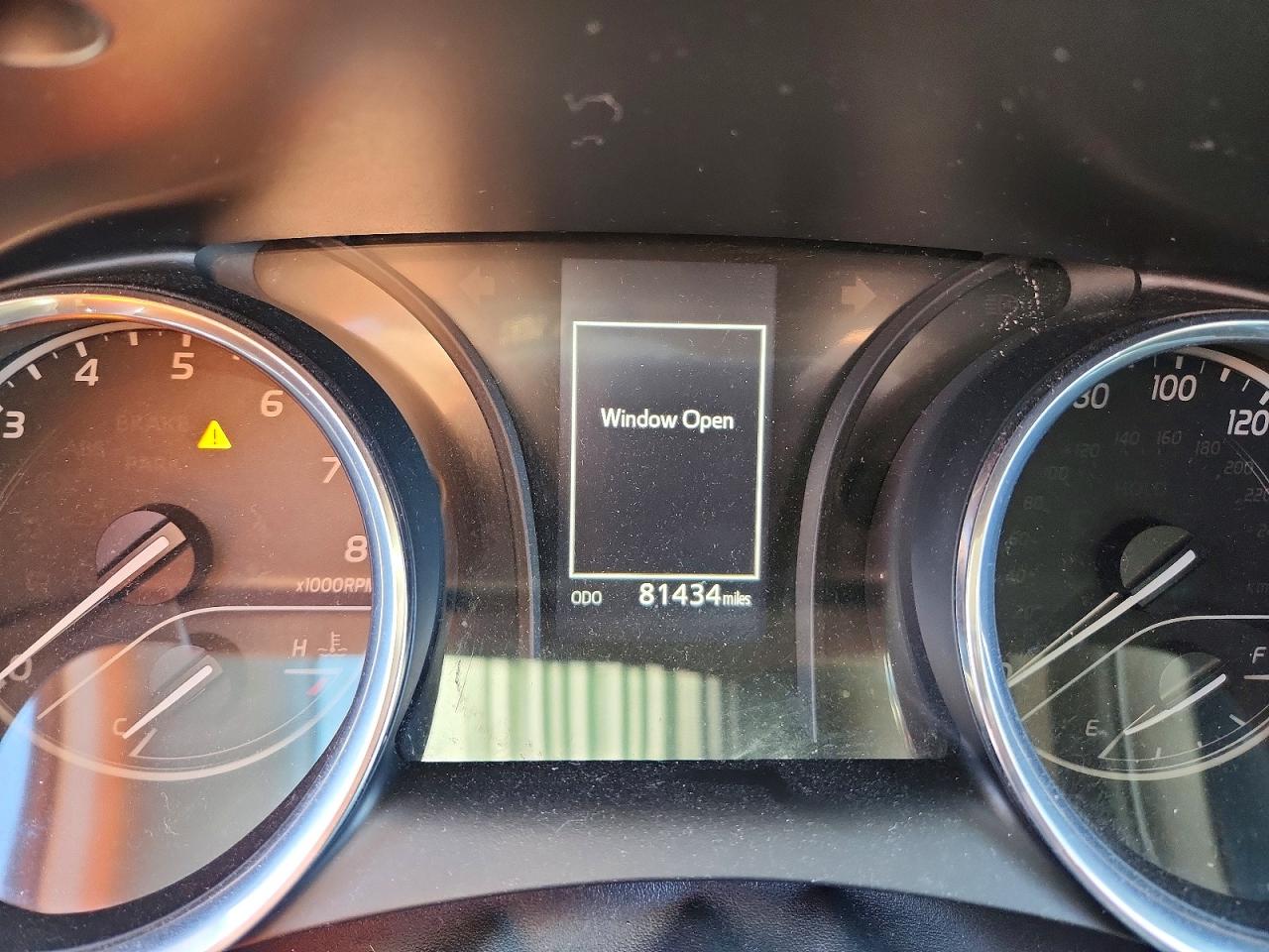 2020 TOYOTA CAMRY SE photo 17