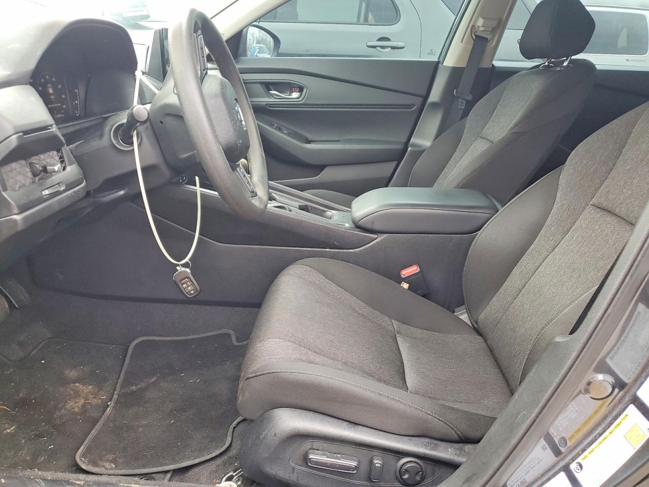 2025 HONDA ACCORD SE photo 13