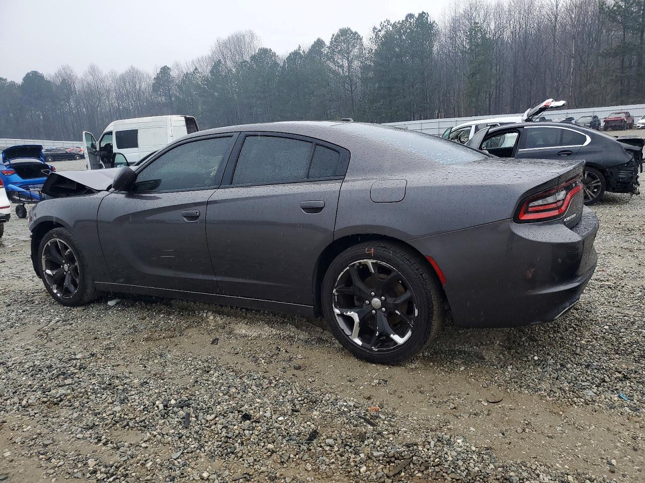 2015 DODGE CHARGER SE photo 2