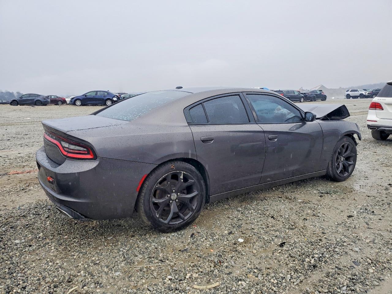 2015 DODGE CHARGER SE photo 3