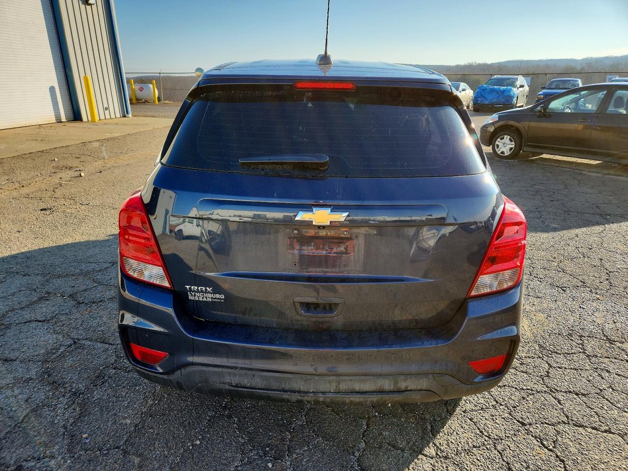 2018 CHEVROLET TRAX LS photo 11
