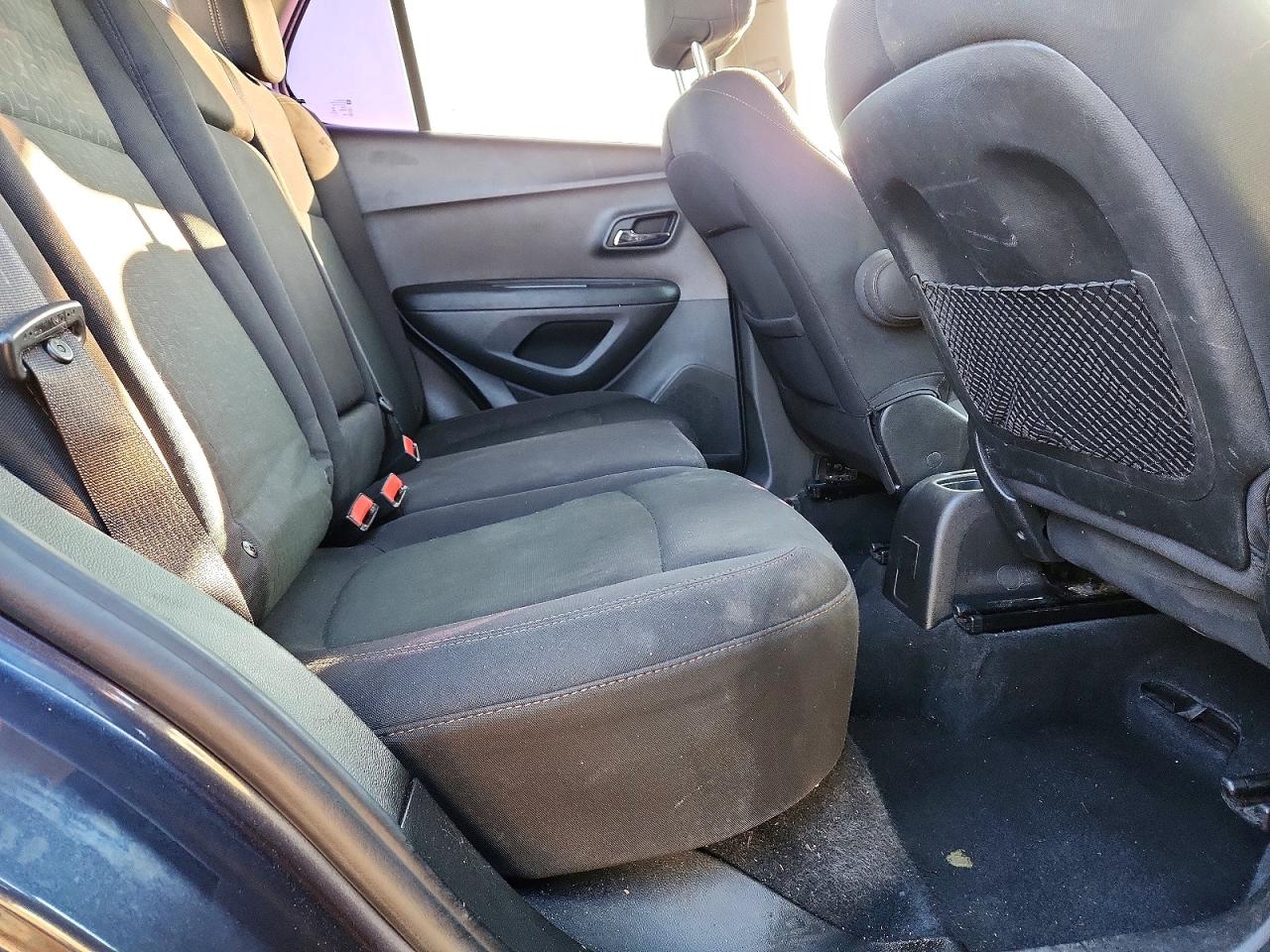 2018 CHEVROLET TRAX LS photo 21