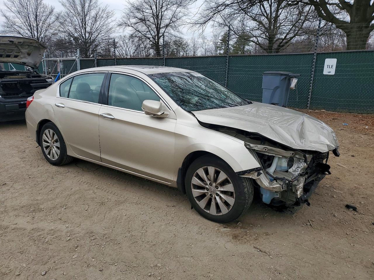 2014 HONDA ACCORD EXL photo 4