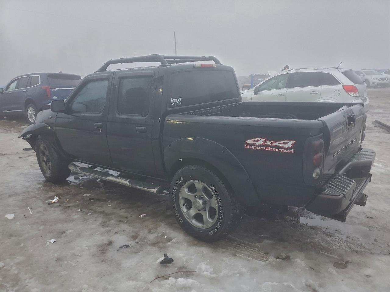 2002 NISSAN FRONTIER CREW CAB SC photo 3