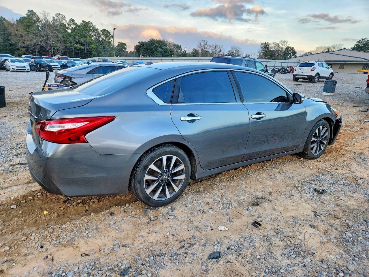 2017 NISSAN ALTIMA 2.5 photo 3