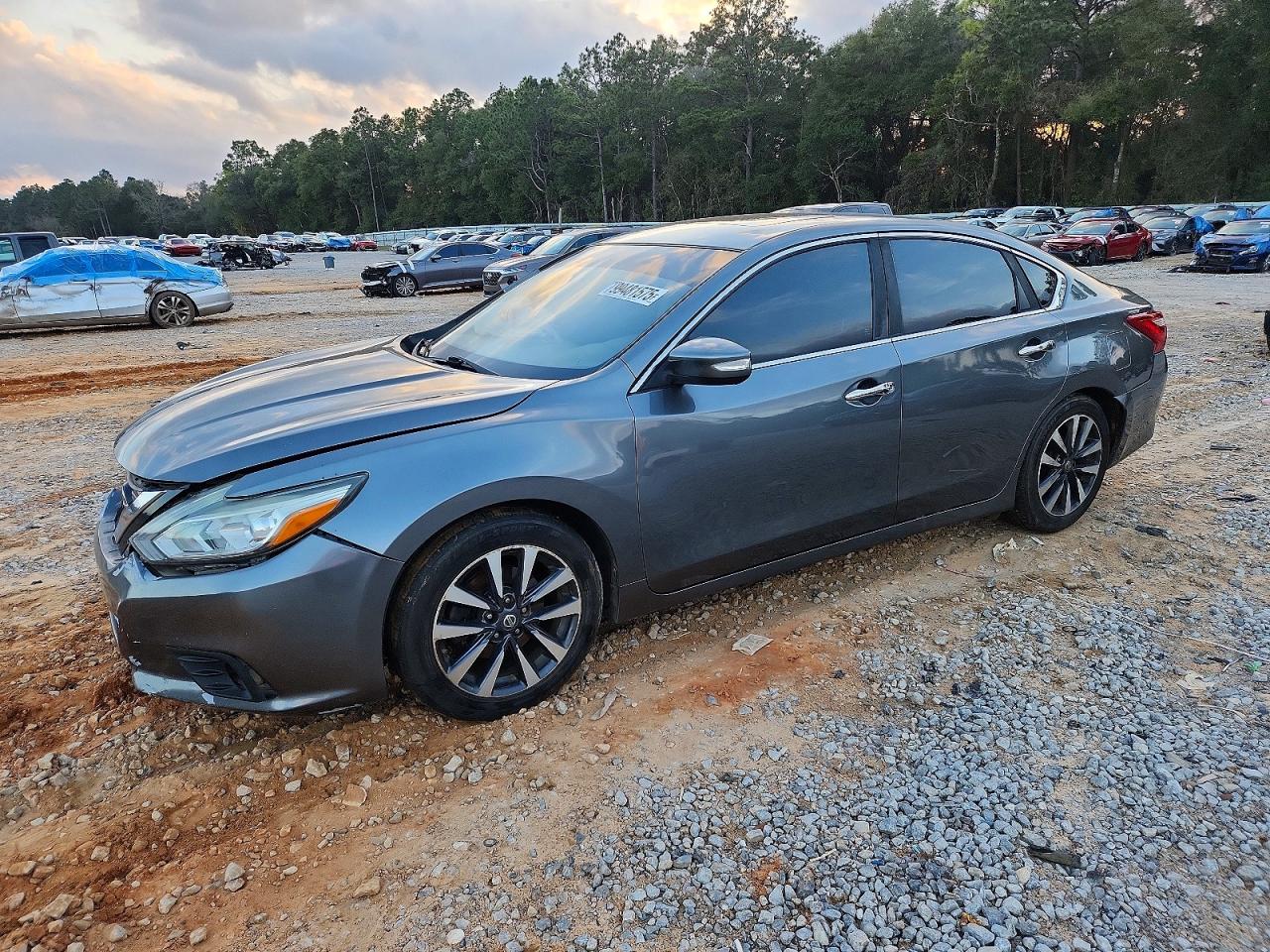 2017 NISSAN ALTIMA