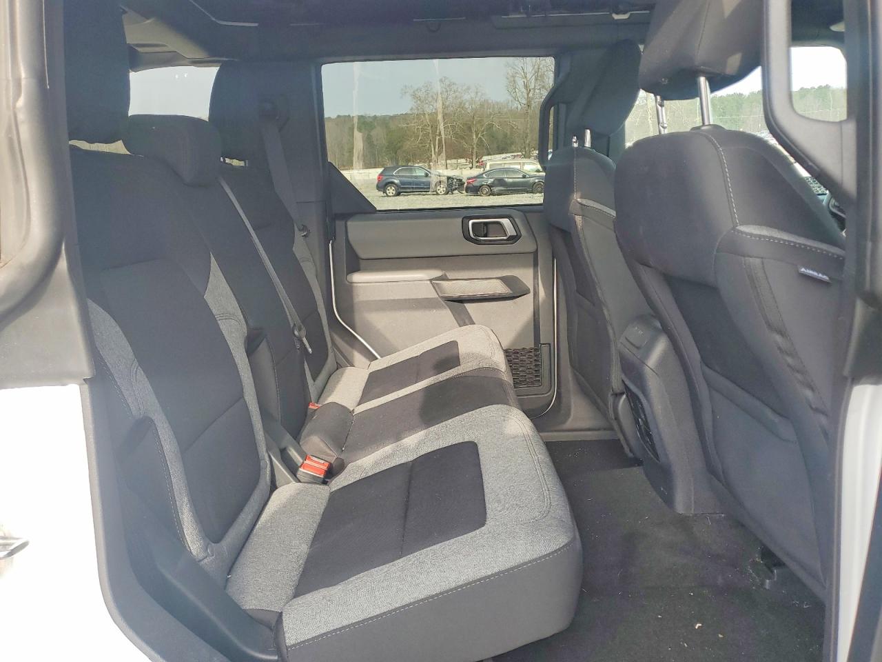 2023 FORD BRONCO BASE photo 11