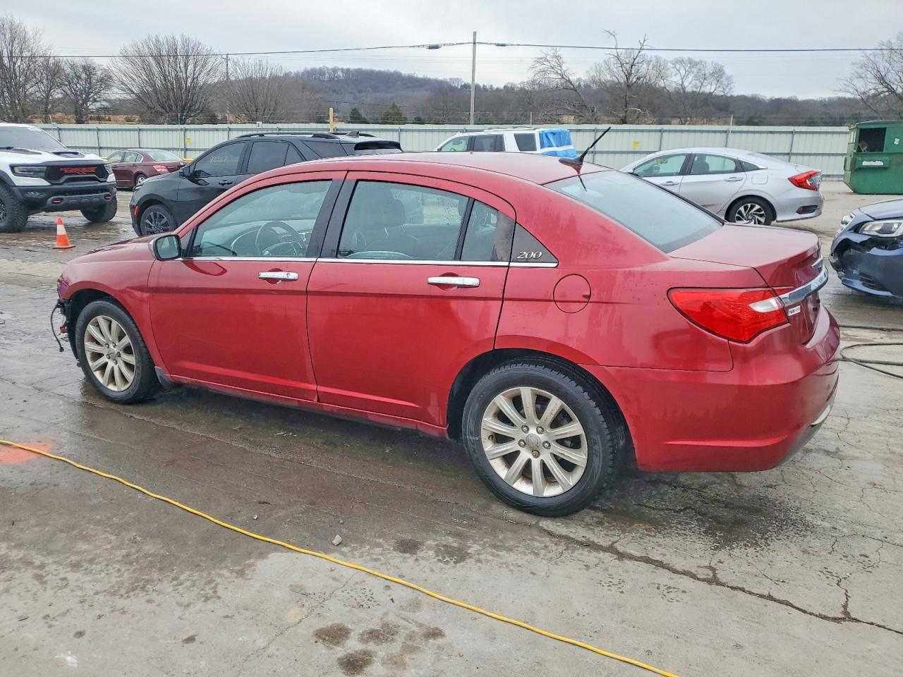 2013 CHRYSLER 200 LIMITED photo 2