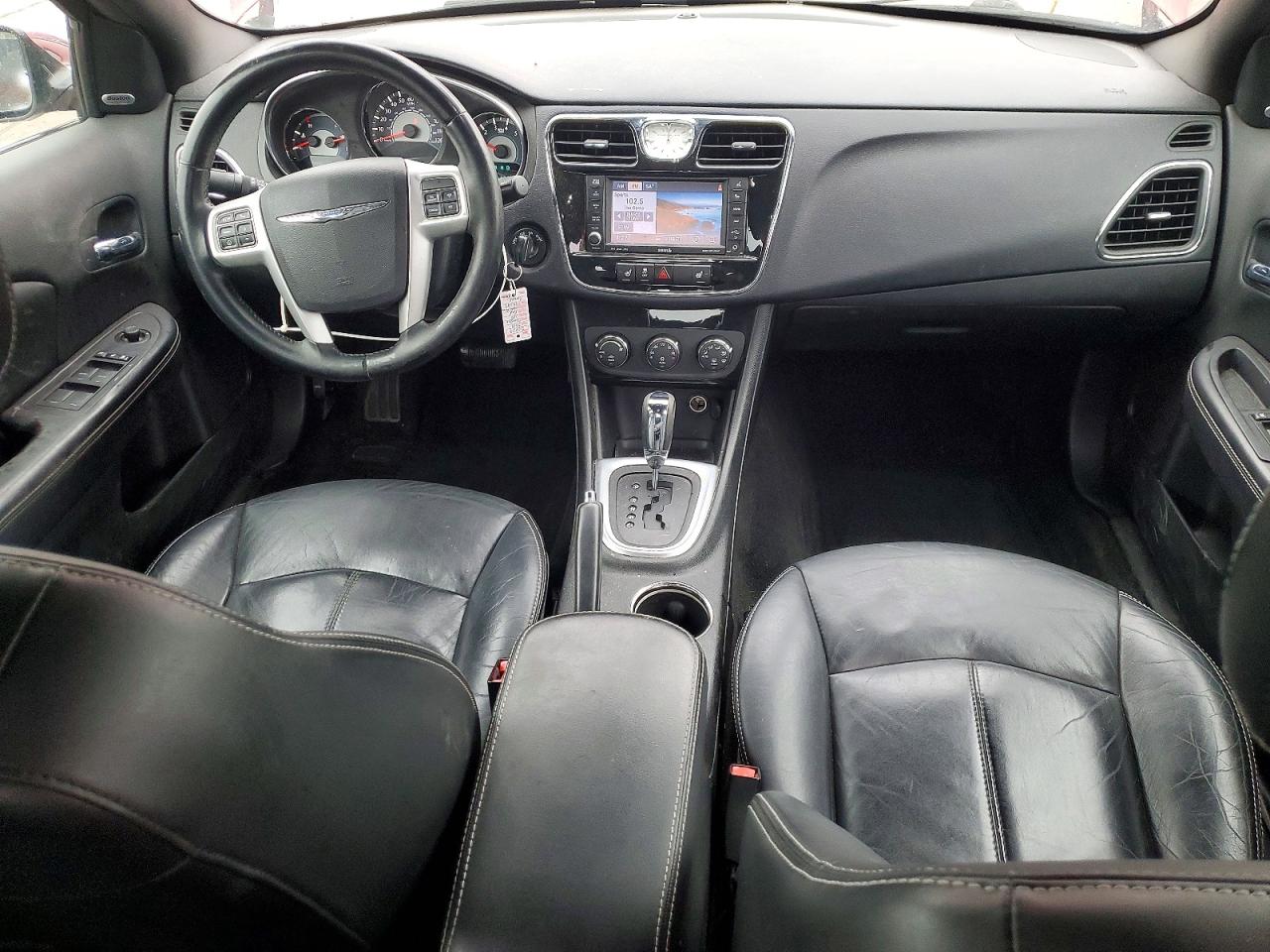 2013 CHRYSLER 200 LIMITED photo 8