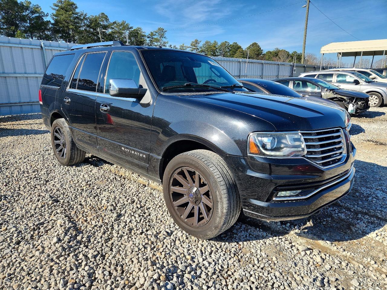 2015 LINCOLN NAVIGATOR photo 4