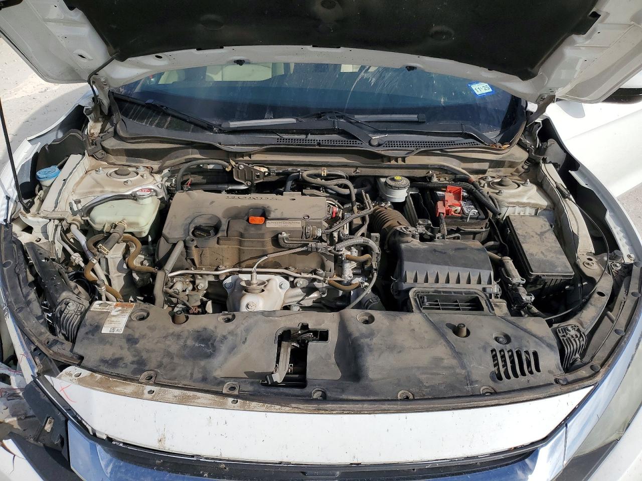 2017 HONDA CIVIC LX photo 11