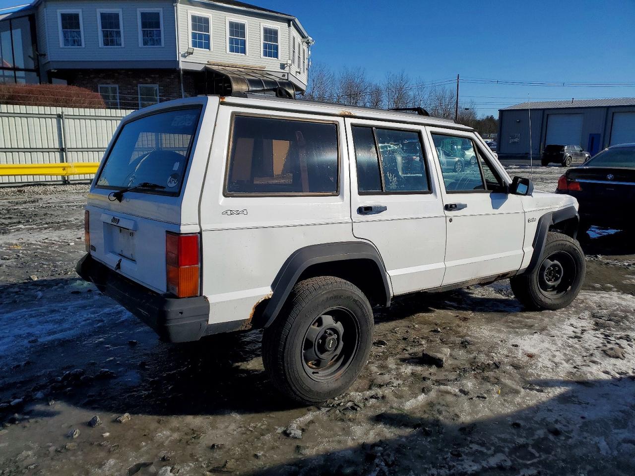 1995 JEEP CHEROKEE SE photo 3