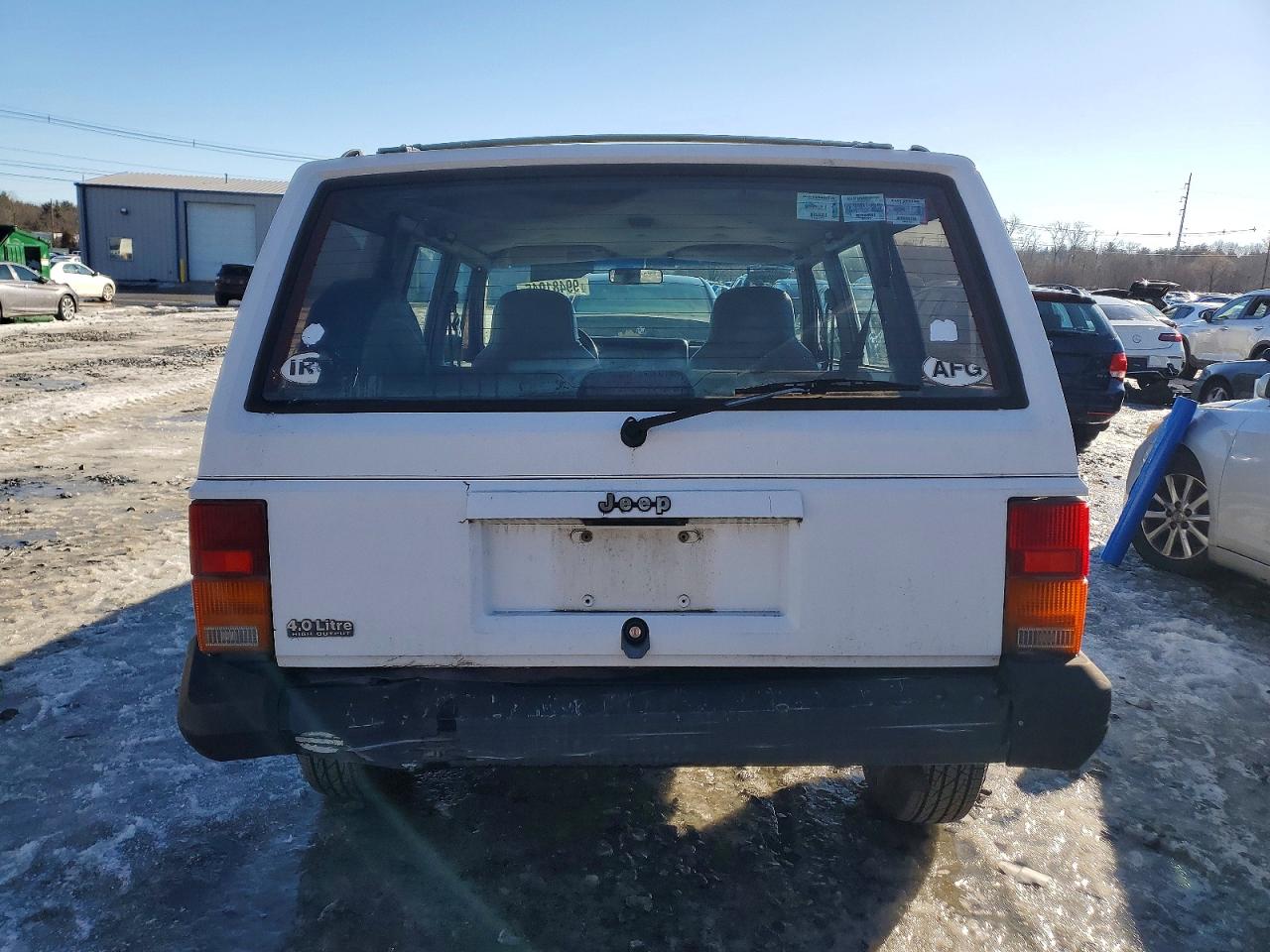 1995 JEEP CHEROKEE SE photo 6
