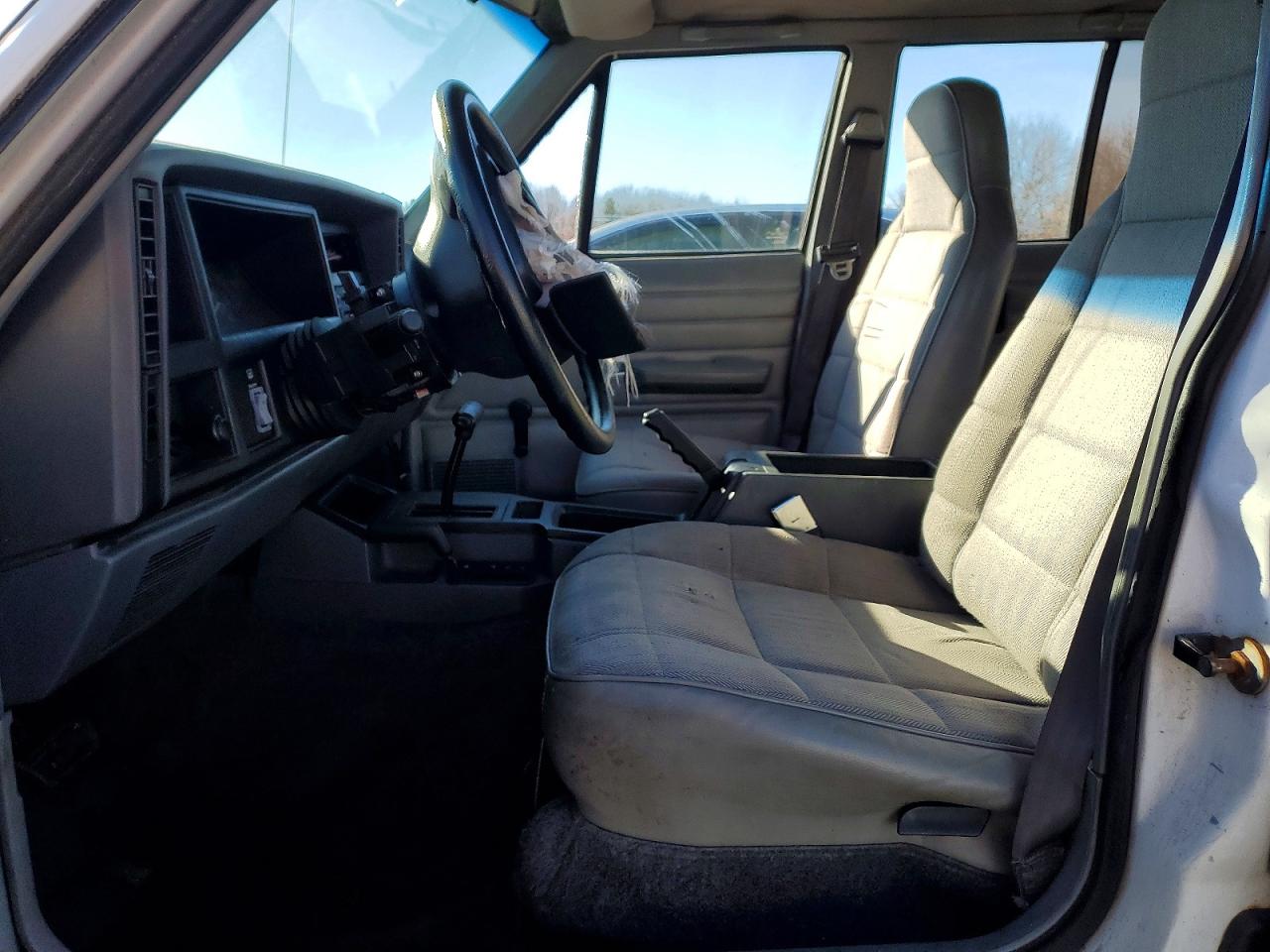 1995 JEEP CHEROKEE SE photo 7