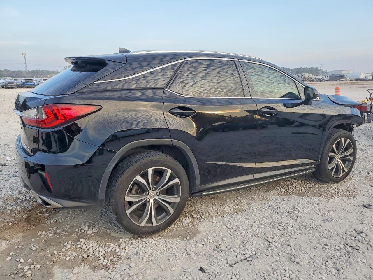 2017 LEXUS RX 350 BASE photo 3