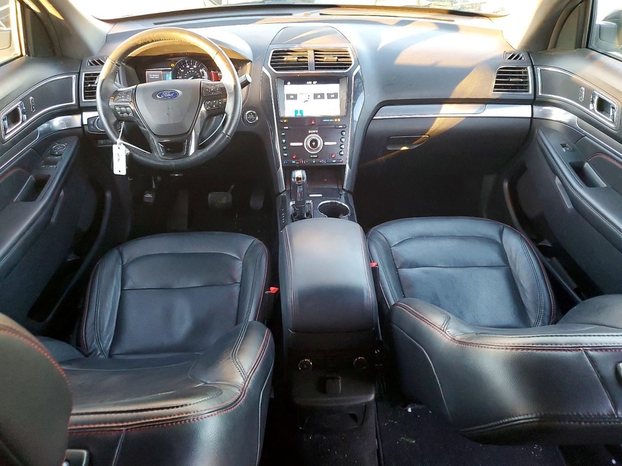 2019 FORD EXPLORER SPORT photo 15