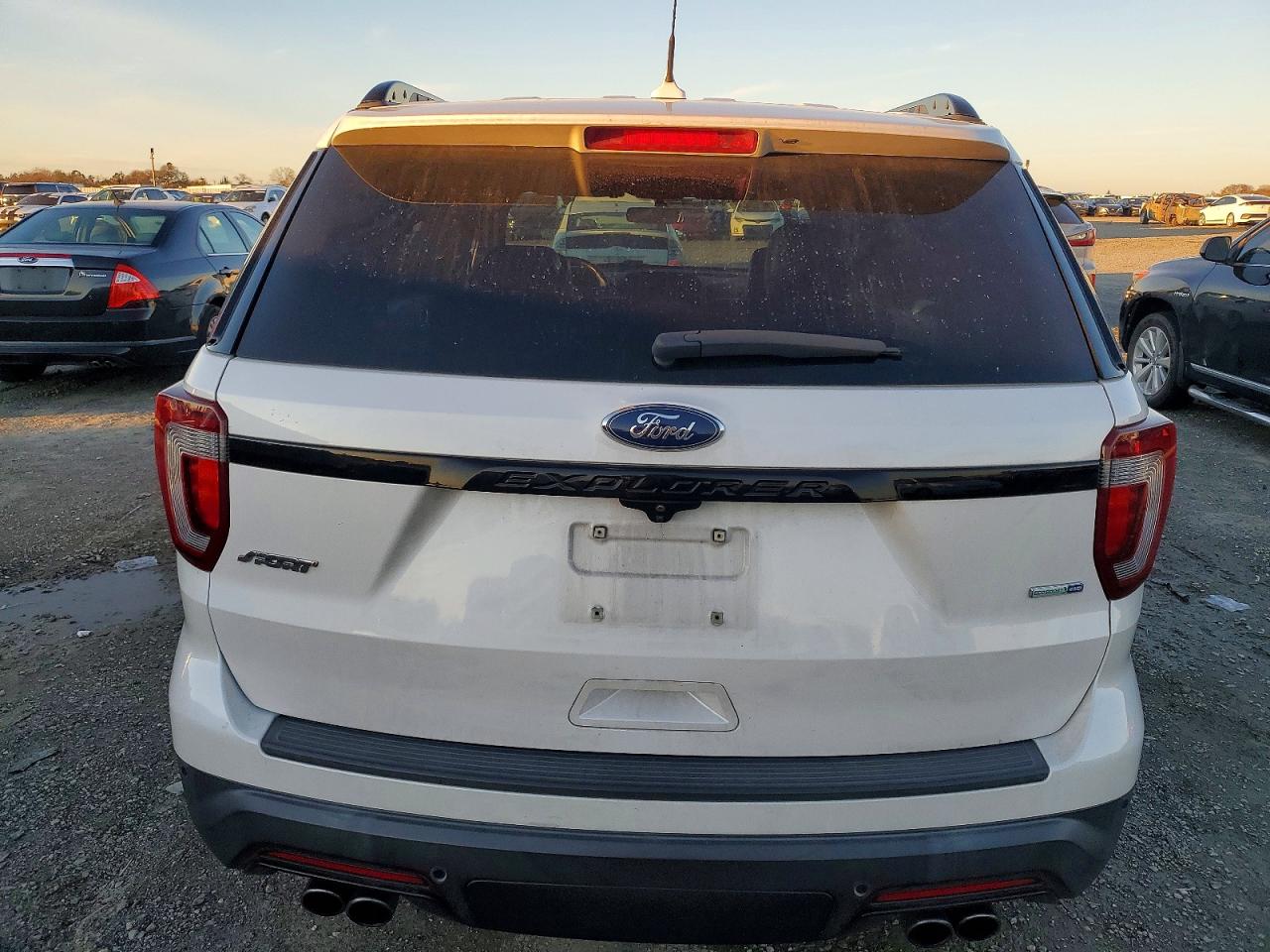 2019 FORD EXPLORER SPORT photo 11