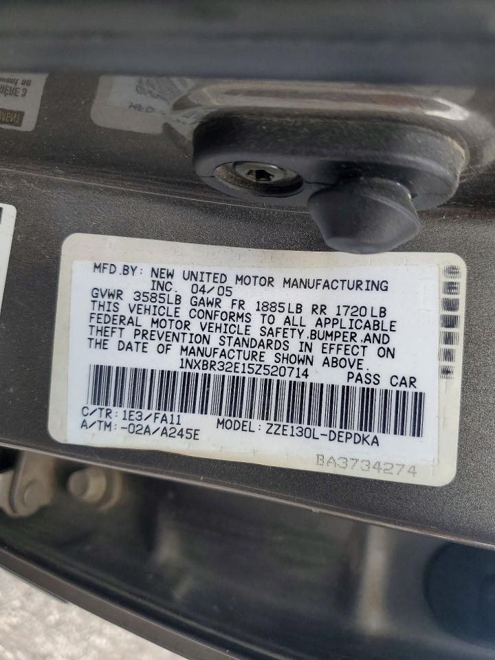 2005 TOYOTA COROLLA CE photo 12