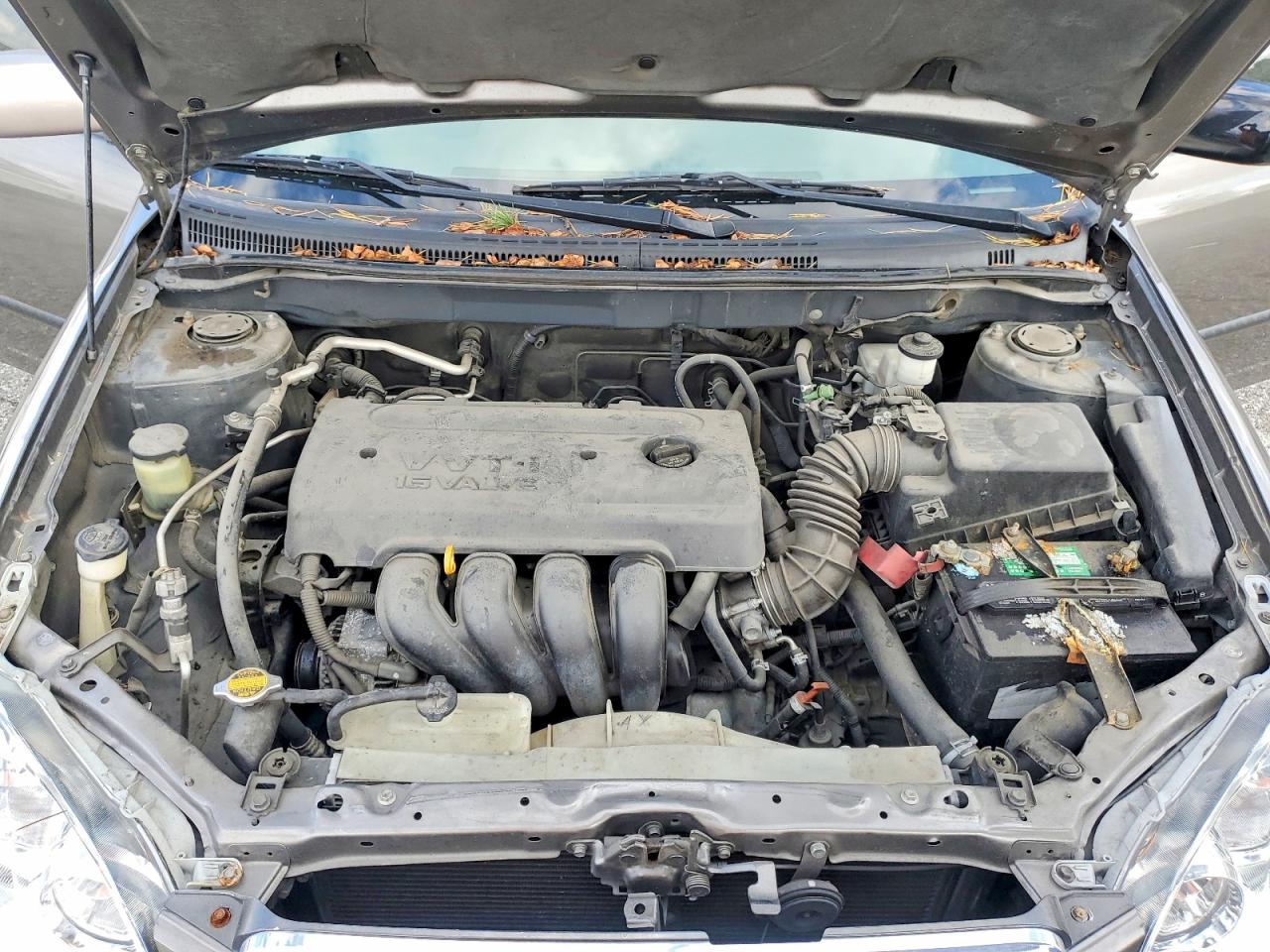 2005 TOYOTA COROLLA CE photo 11