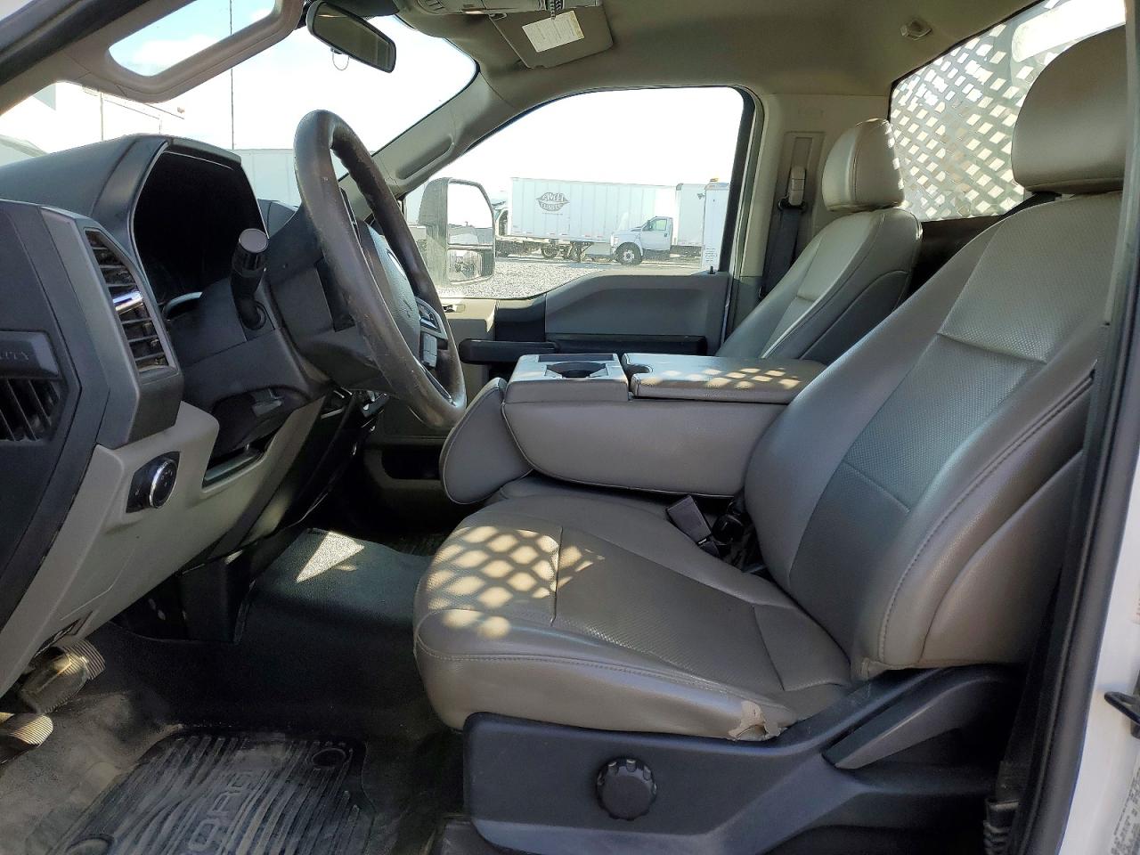 2020 FORD F350 SUPER DUTY FLATBED TRUCK photo 7