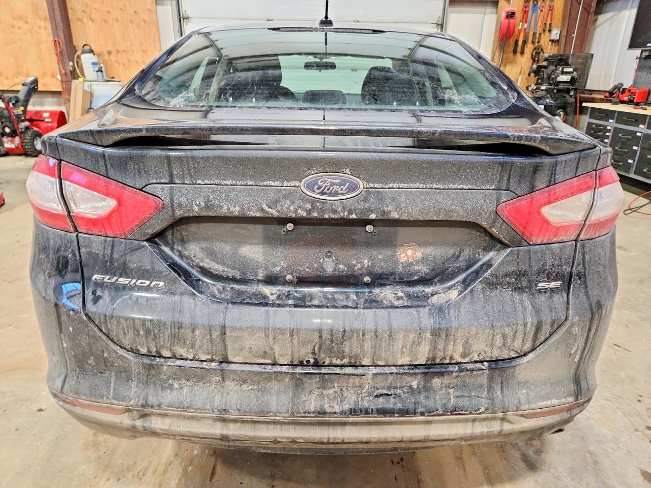 2014 FORD FUSION SE photo 11