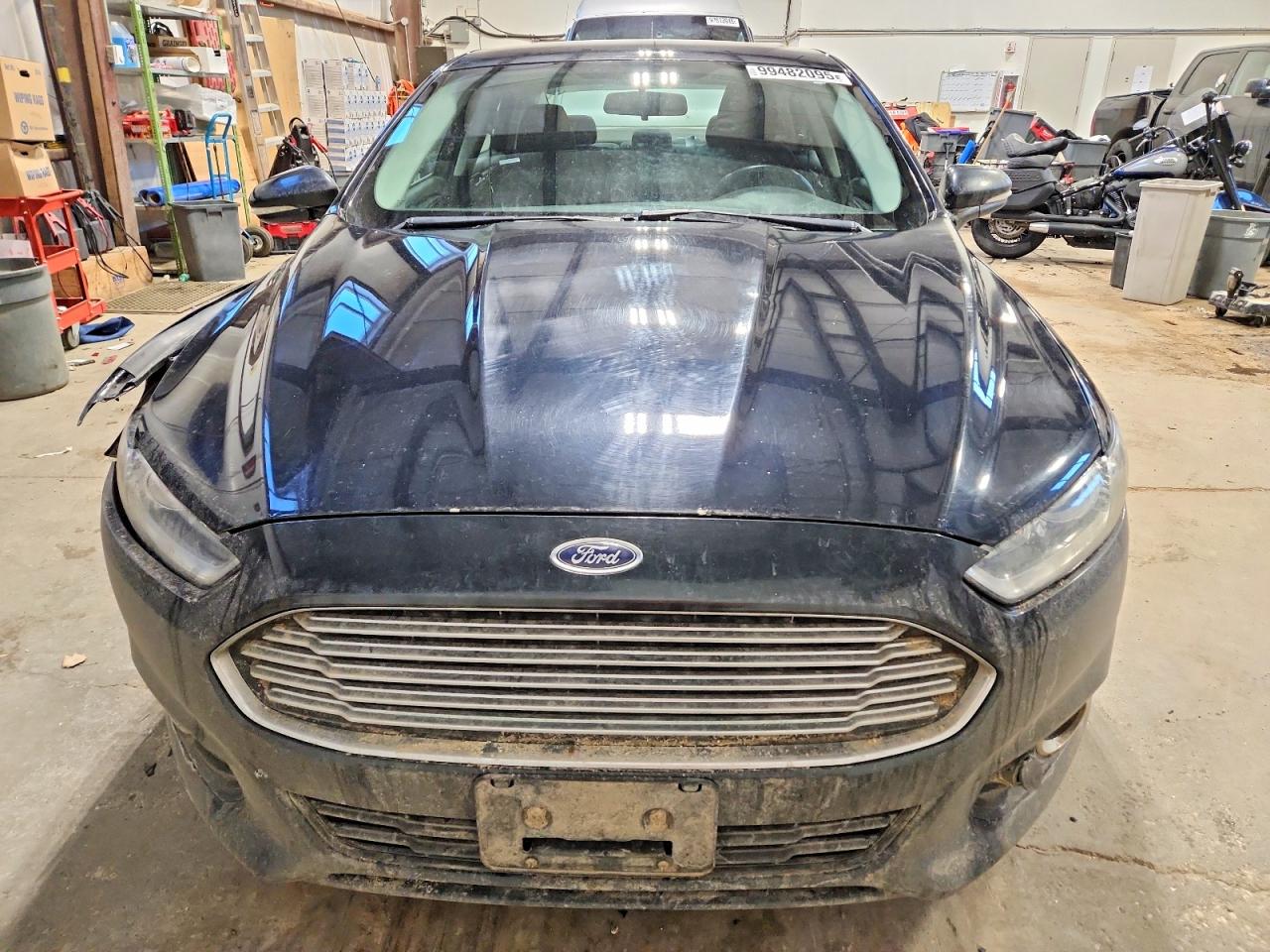 2014 FORD FUSION SE photo 9