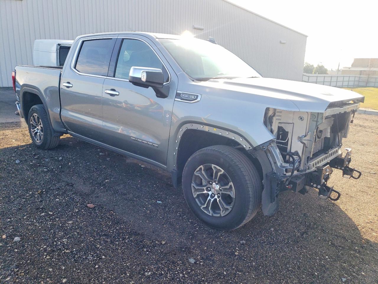 2025 GMC SIERRA C1500 SLT photo 10