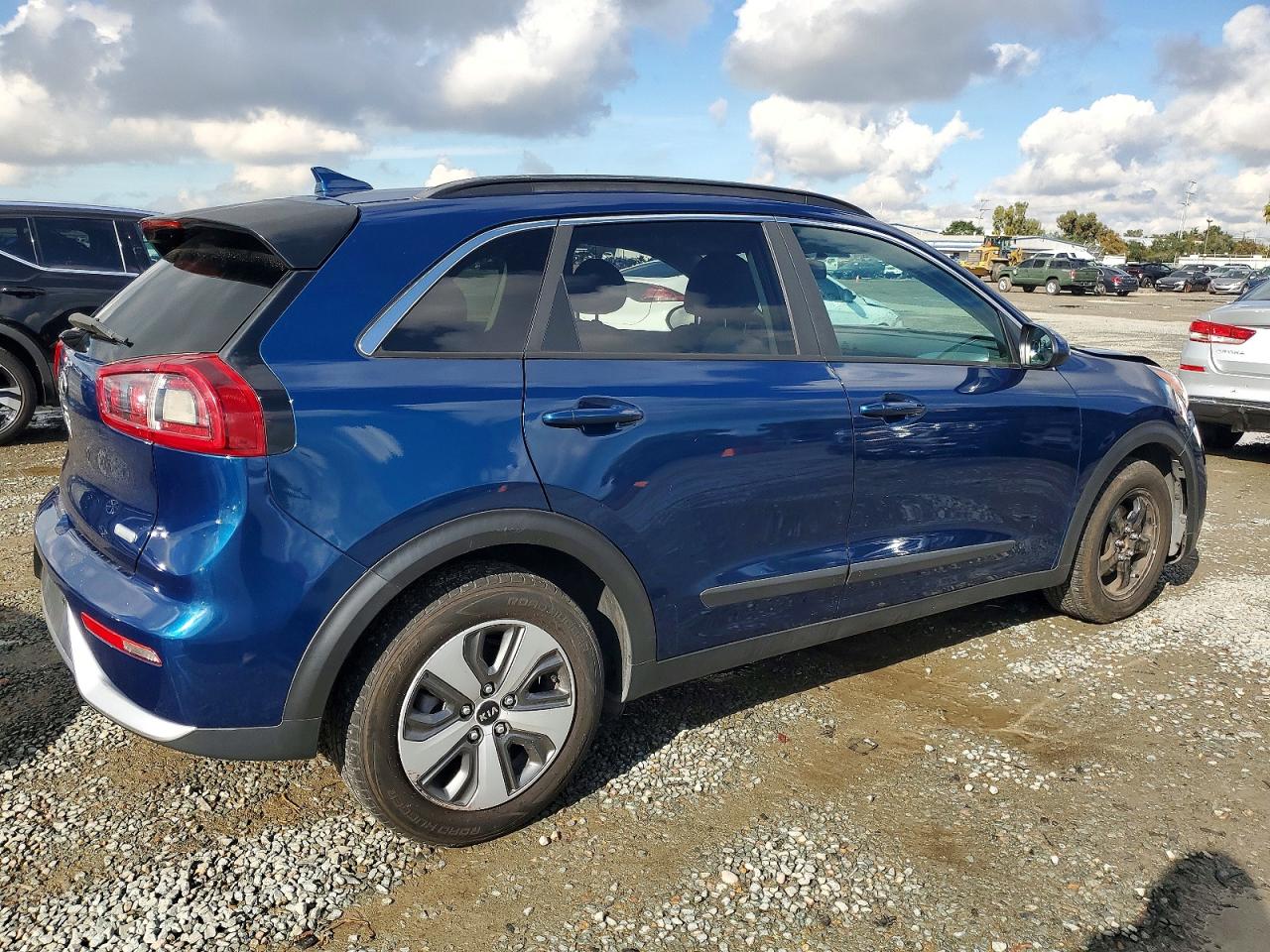 2019 KIA NIRO FE photo 5