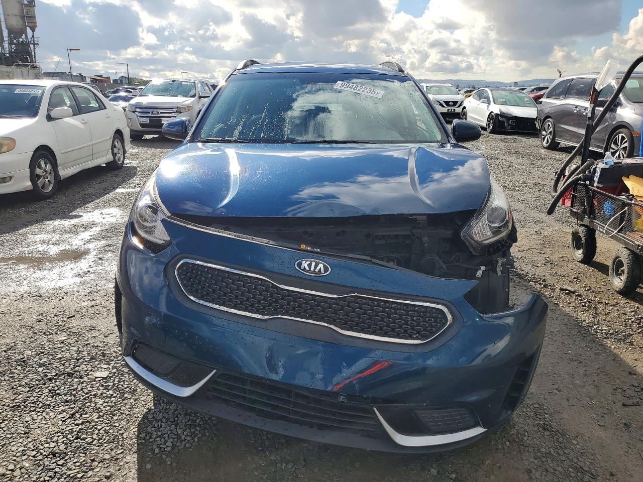 2019 KIA NIRO FE photo 9