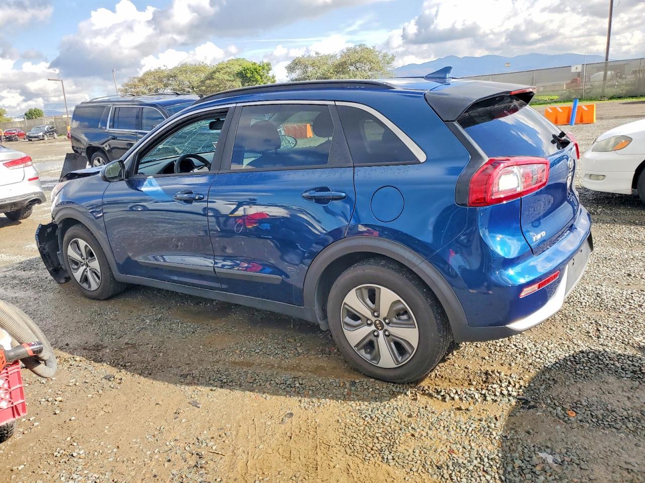 2019 KIA NIRO FE photo 3