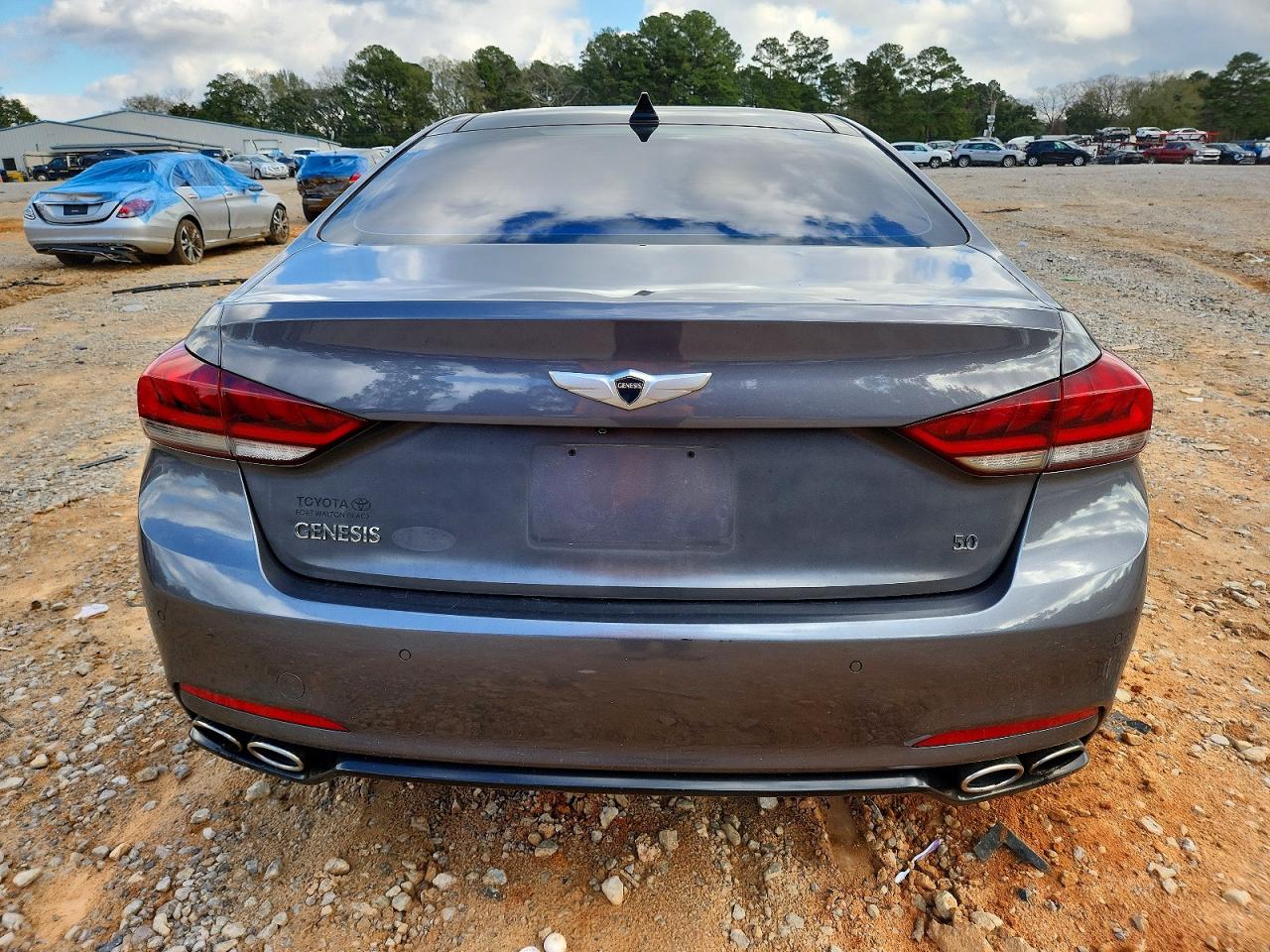 2015 HYUNDAI GENESIS 5.0L photo 6
