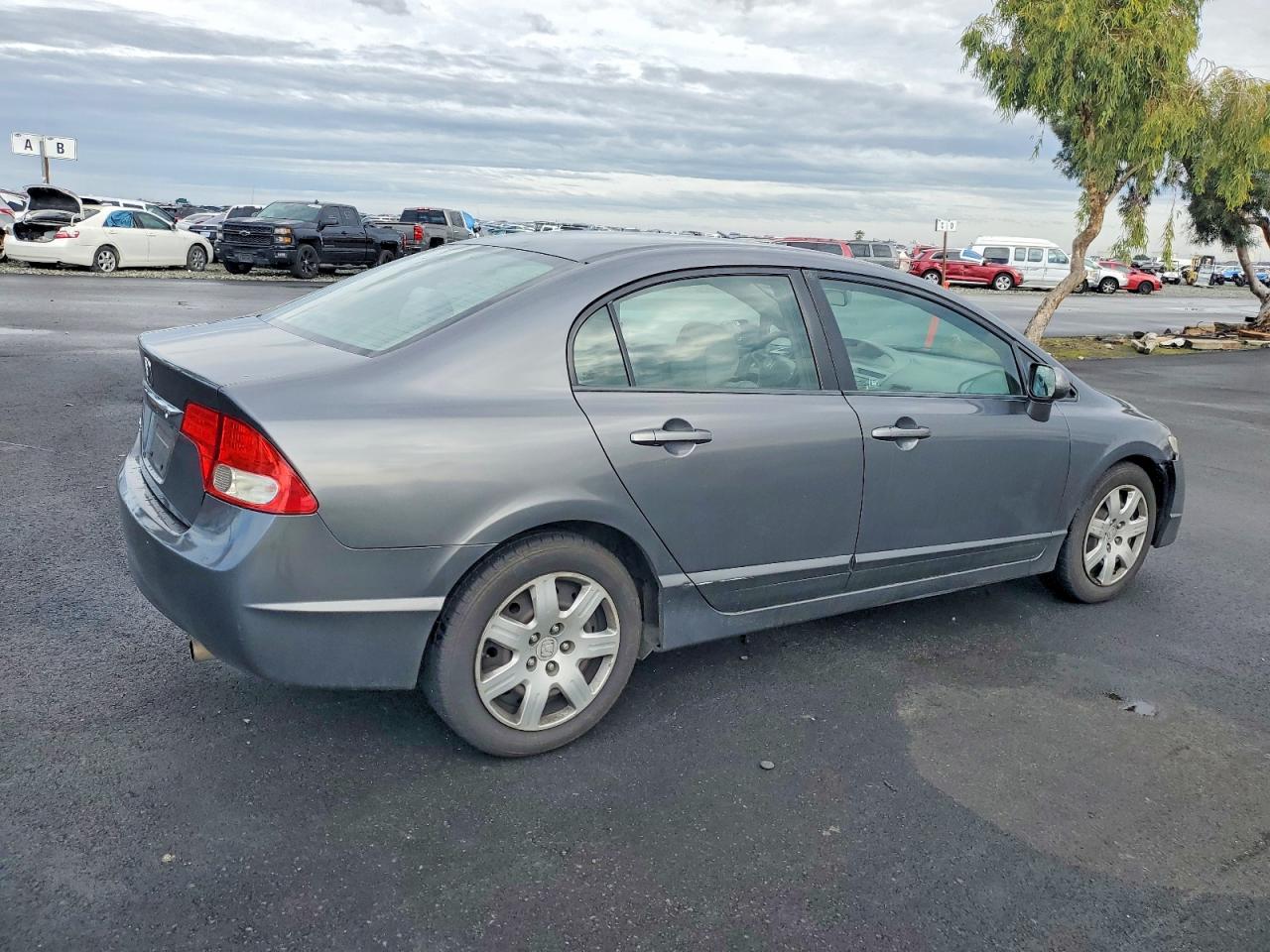 2009 HONDA CIVIC LX photo 5