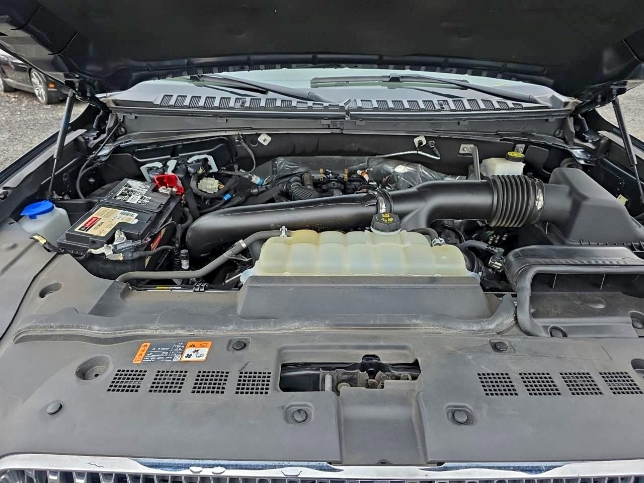 2022 LINCOLN NAVIGATOR L RESERVE photo 25